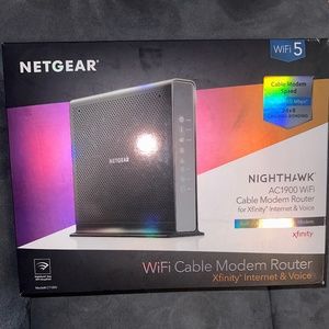 NETGEAR - Nighthawk AC1900 Router with DOCSIS 3.0 Cable Modem - Black